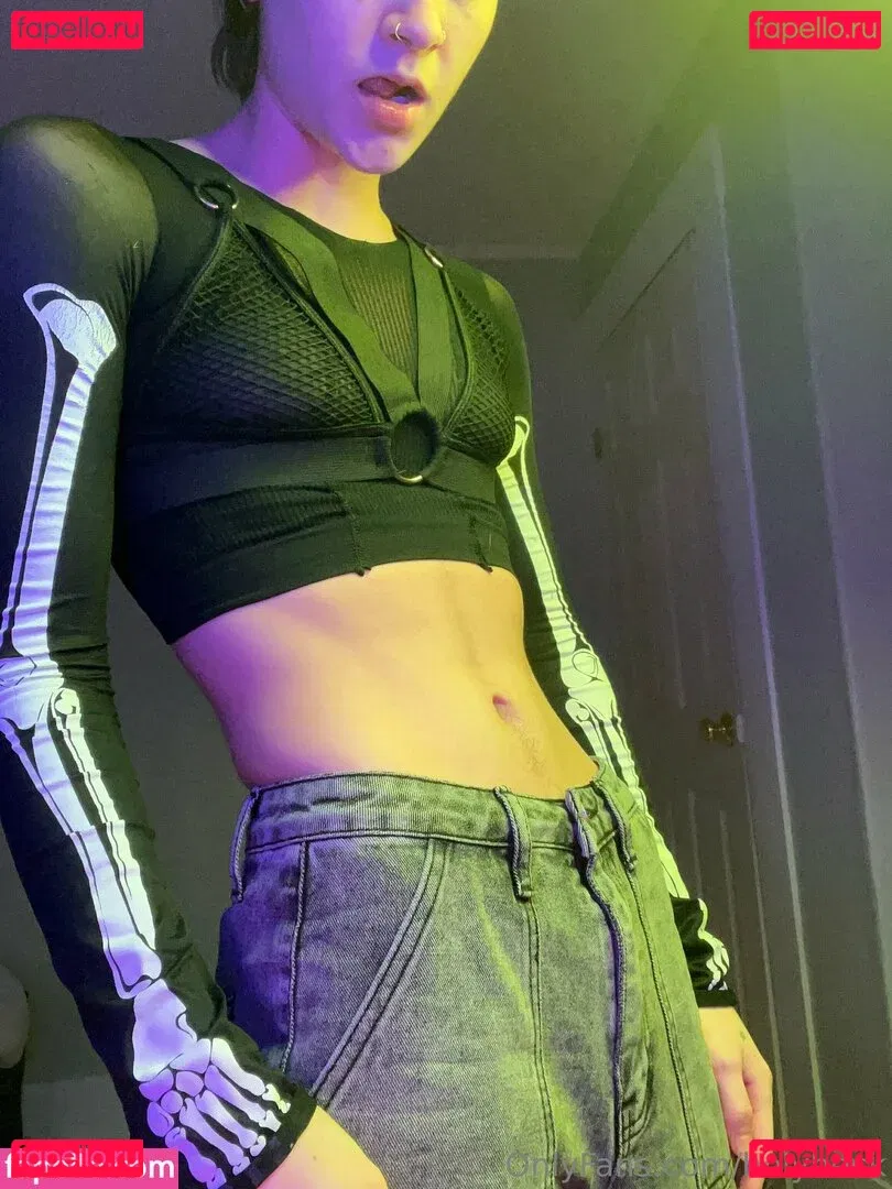 holyheck Onlyfans Photo Gallery 