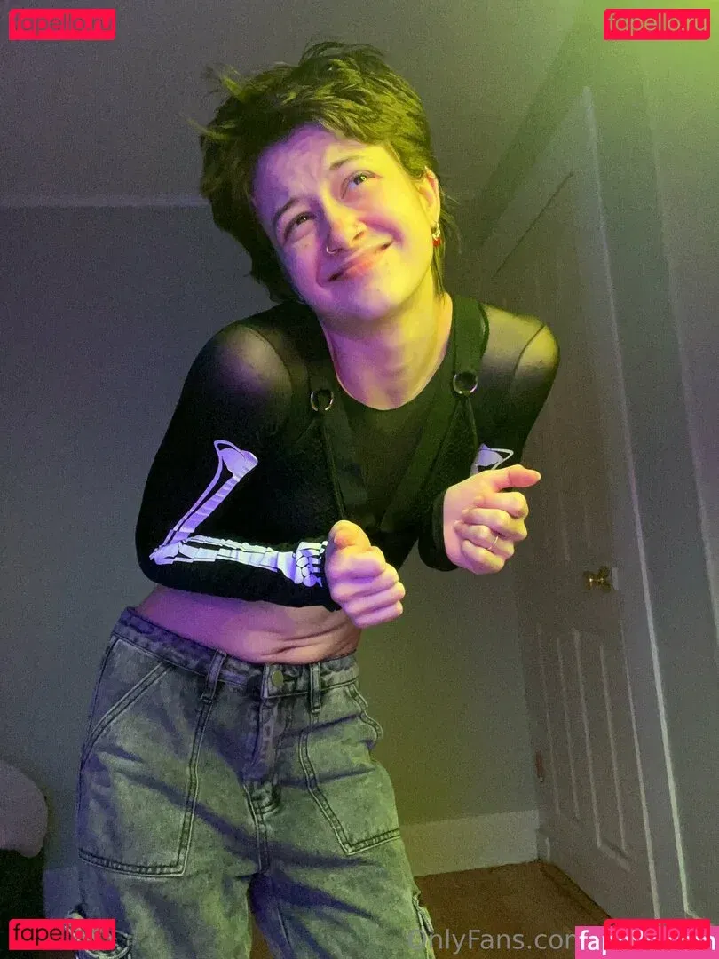 holyheck Onlyfans Photo Gallery 