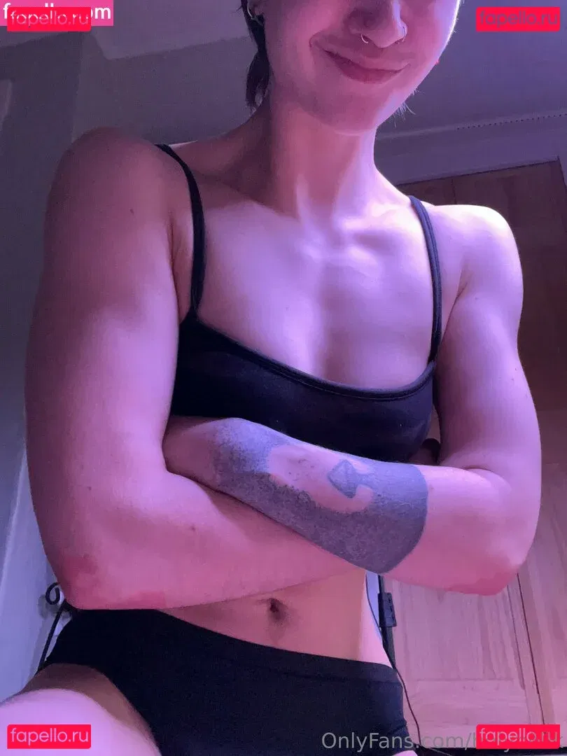 holyheck Onlyfans Photo Gallery 