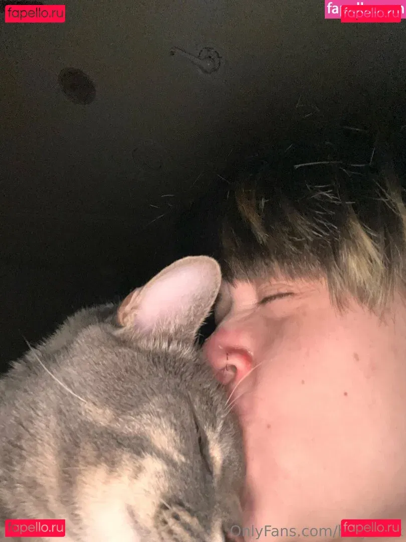 holyheck Onlyfans Photo Gallery 