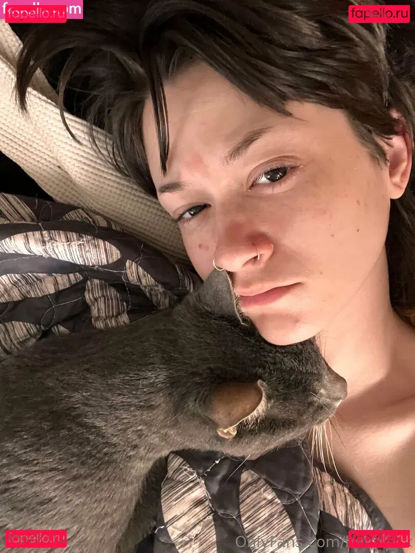 holyheck Onlyfans Photo Gallery 