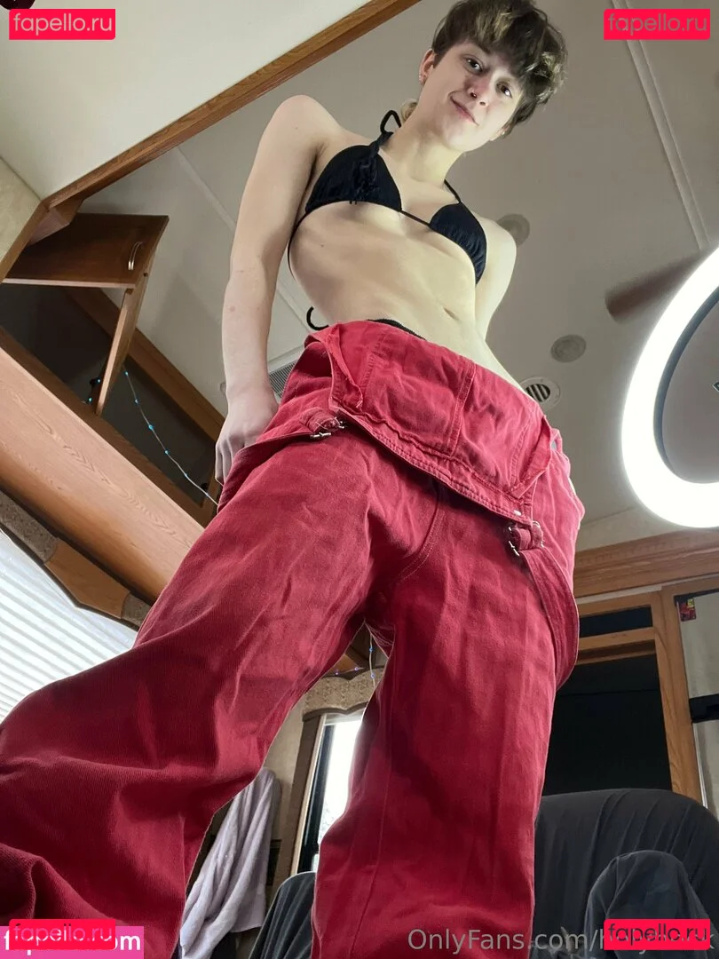 holyheck Onlyfans Photo Gallery 