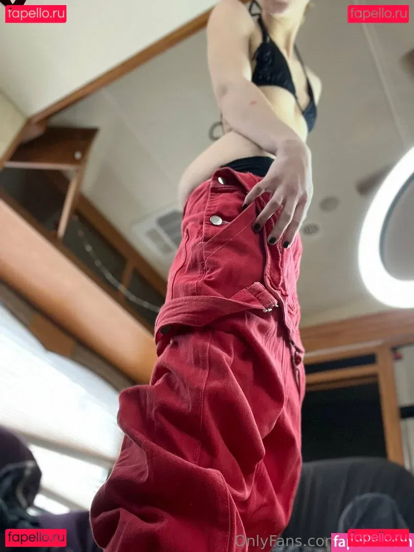 holyheck Onlyfans Photo Gallery 