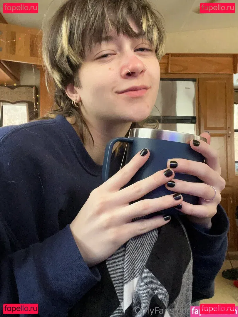 holyheck Onlyfans Photo Gallery 