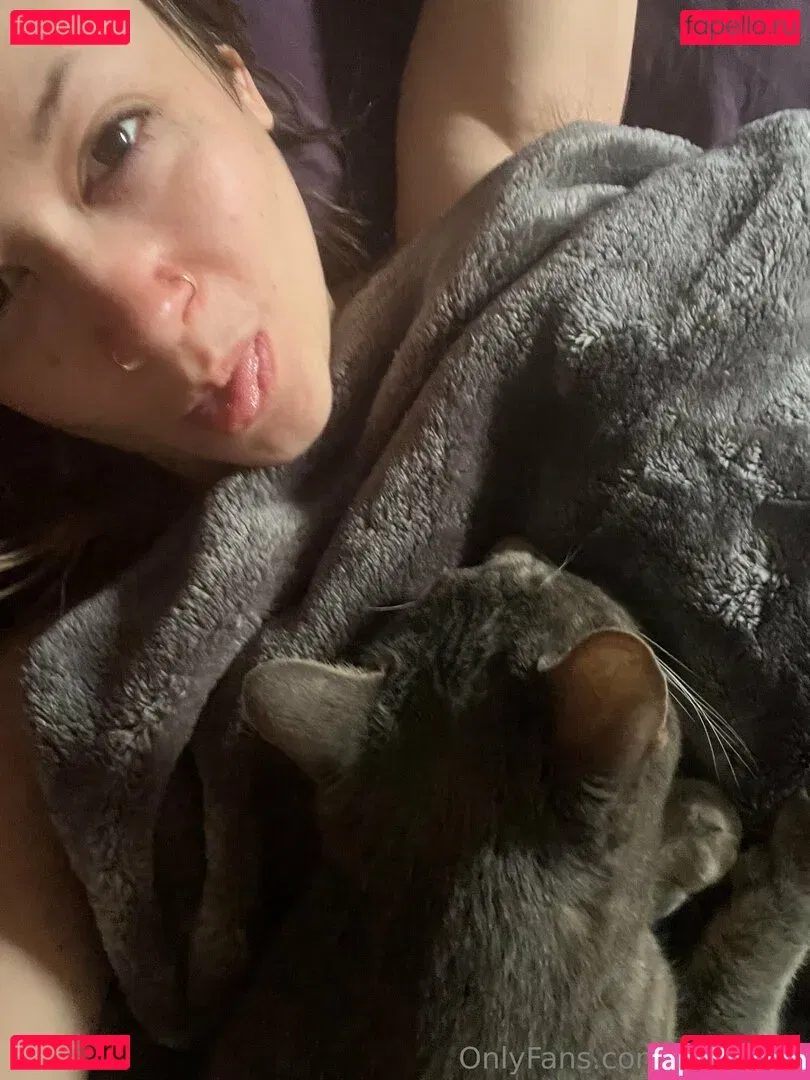 holyheck Onlyfans Photo Gallery 