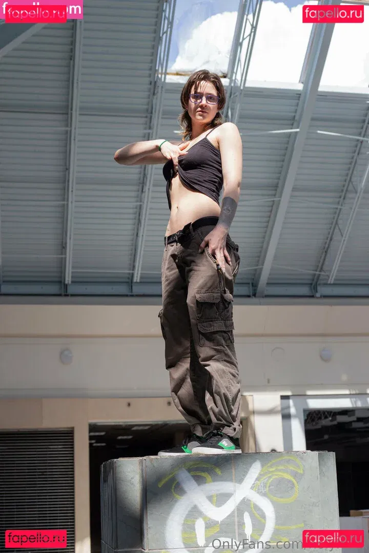 holyheck Onlyfans Photo Gallery 