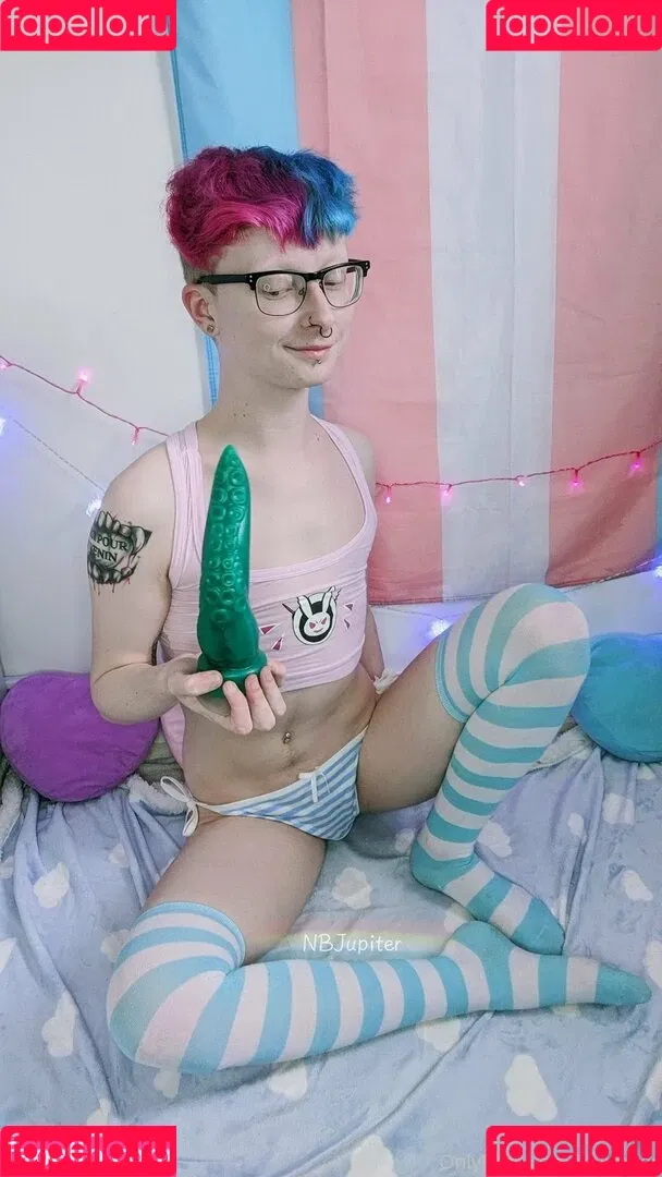enbyjupiterfree Onlyfans Photo Gallery 