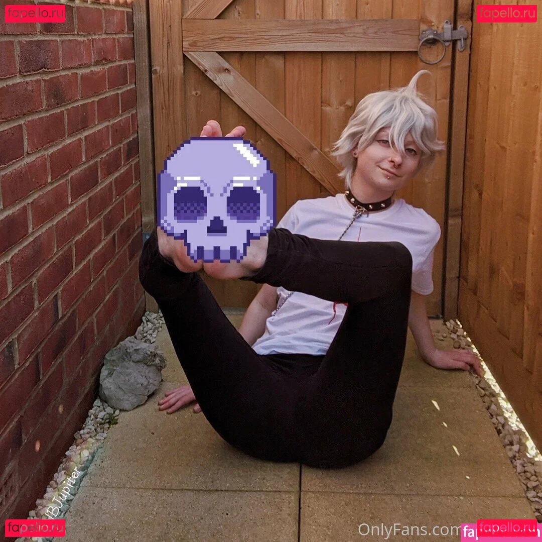 enbyjupiterfree Onlyfans Photo Gallery 