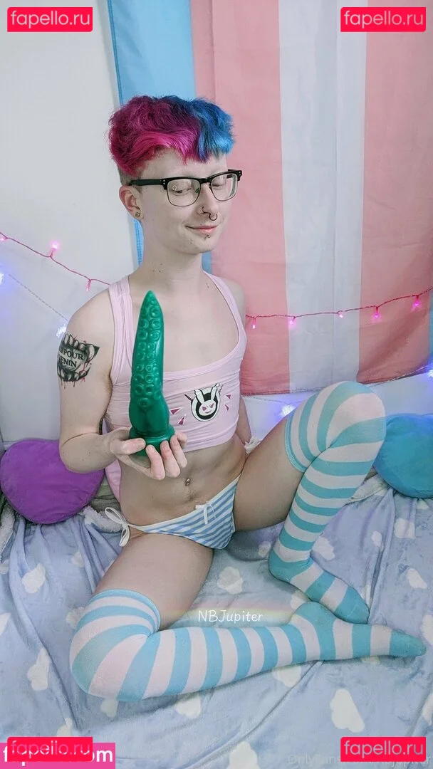 enbyjupiterfree Onlyfans Photo Gallery 