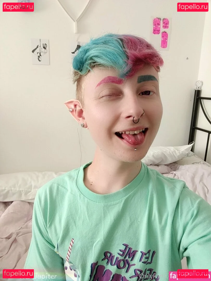 enbyjupiterfree Onlyfans Photo Gallery 