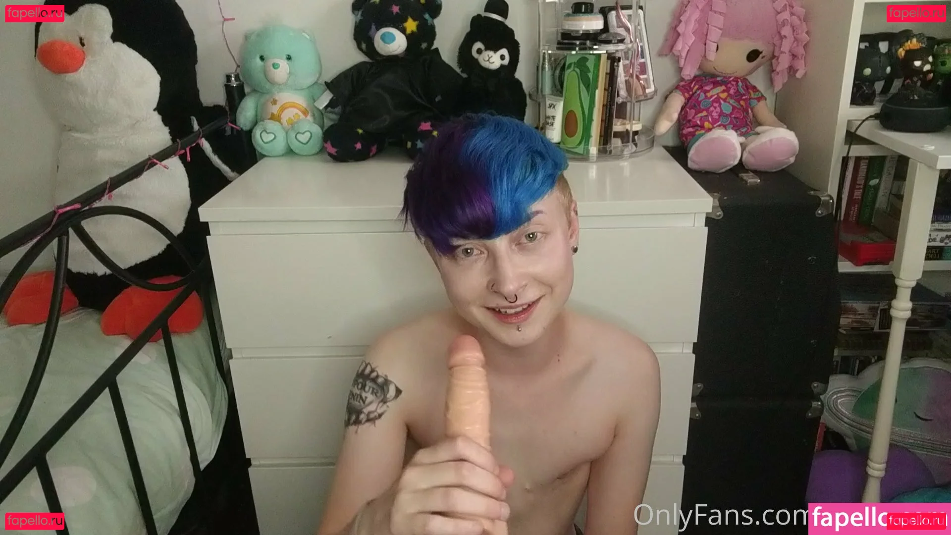 enbyjupiterfree Onlyfans Photo Gallery 