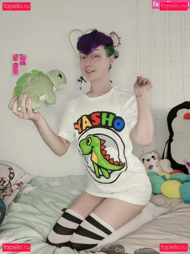 enbyjupiterfree Onlyfans Photo Gallery 