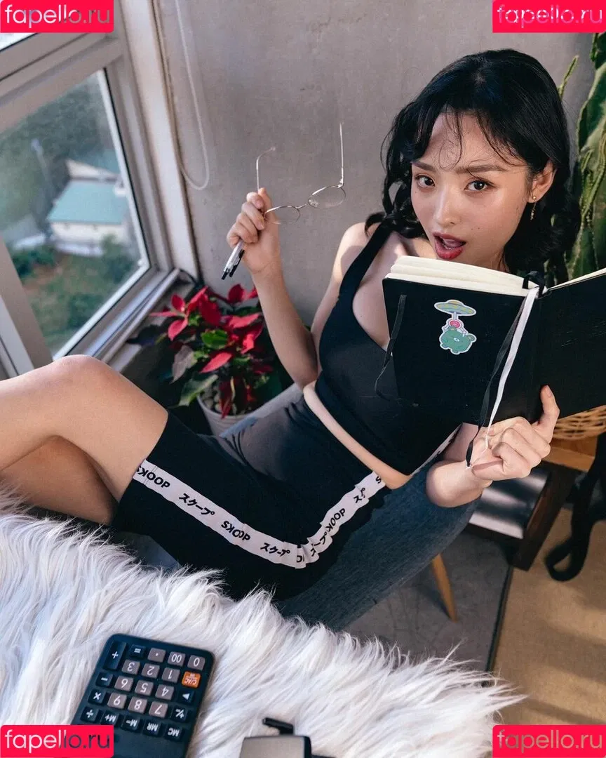 Nayoung Kim Onlyfans Photo Gallery 