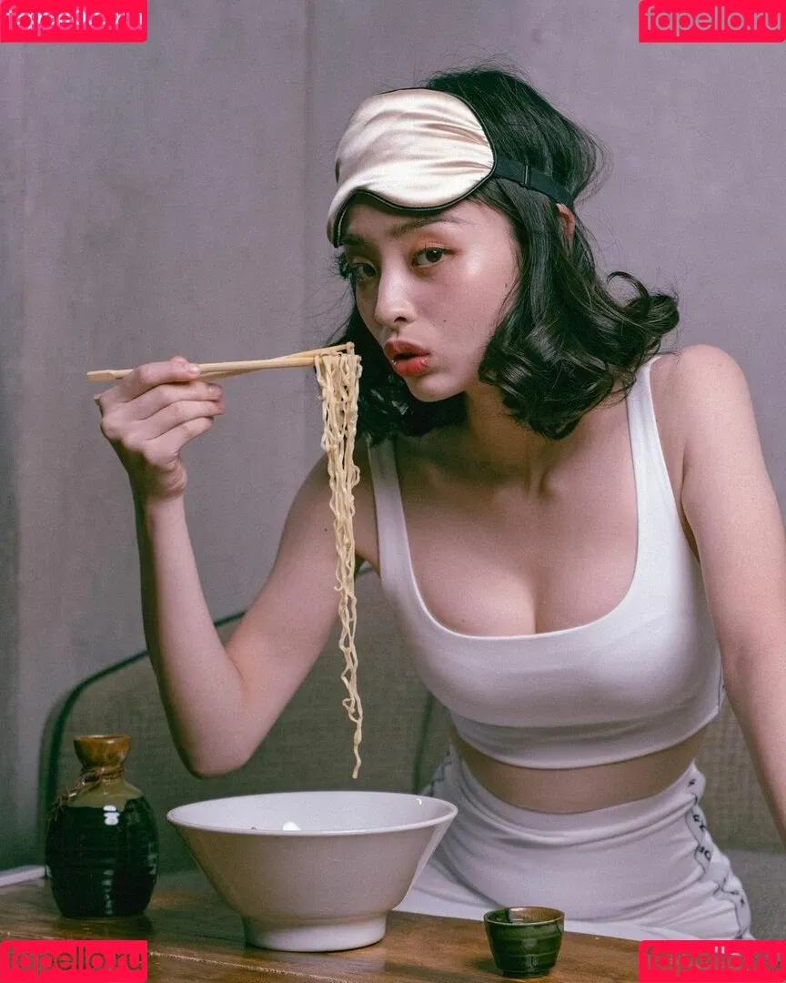Nayoung Kim Onlyfans Photo Gallery 