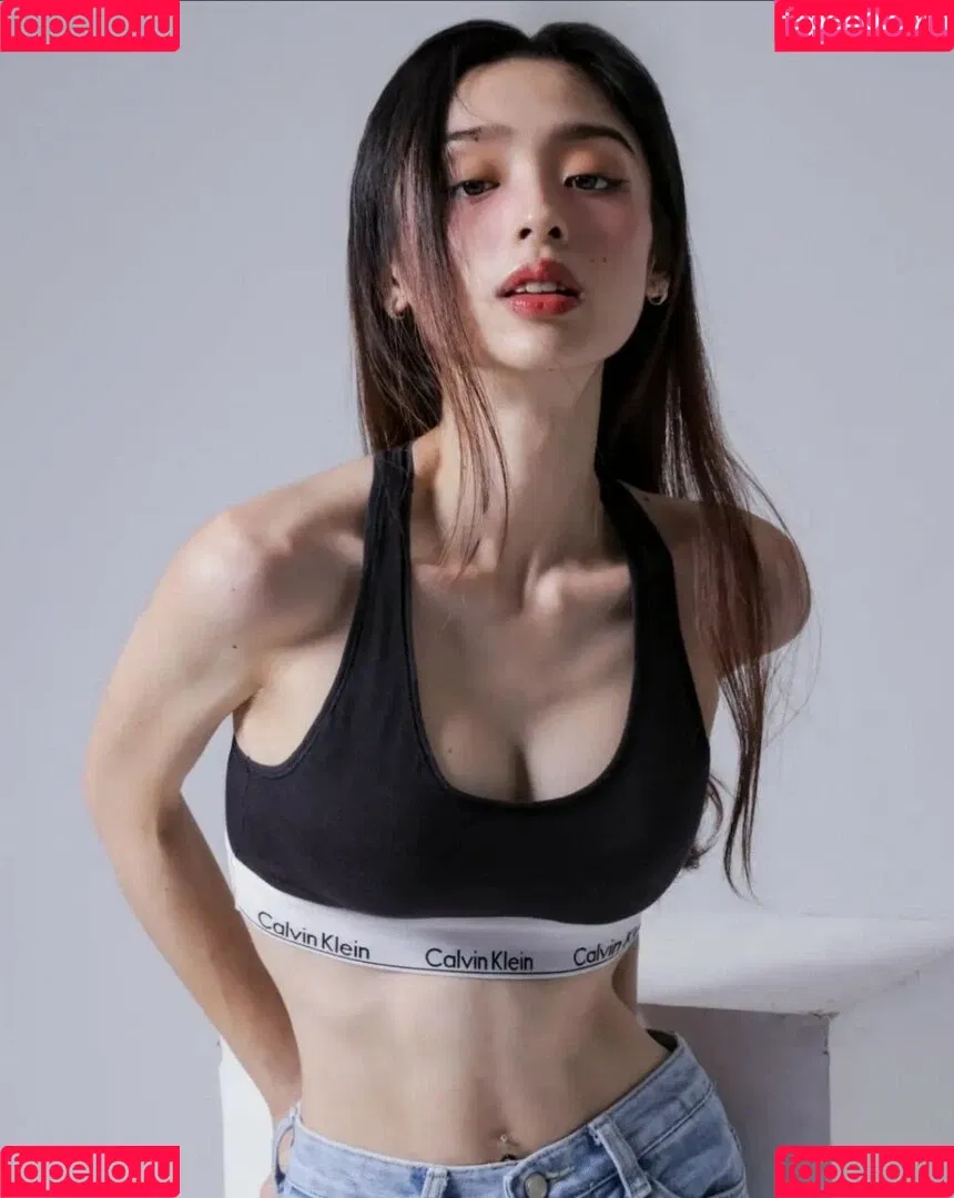 Nayoung Kim Onlyfans Photo Gallery 