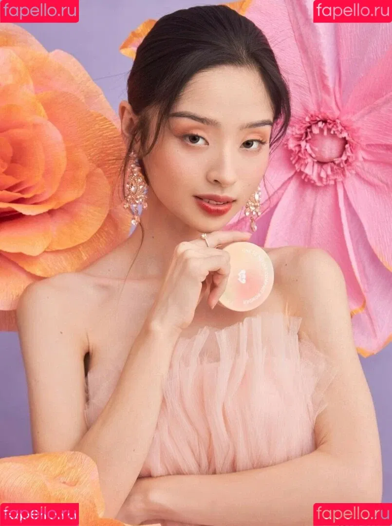 Nayoung Kim Onlyfans Photo Gallery 