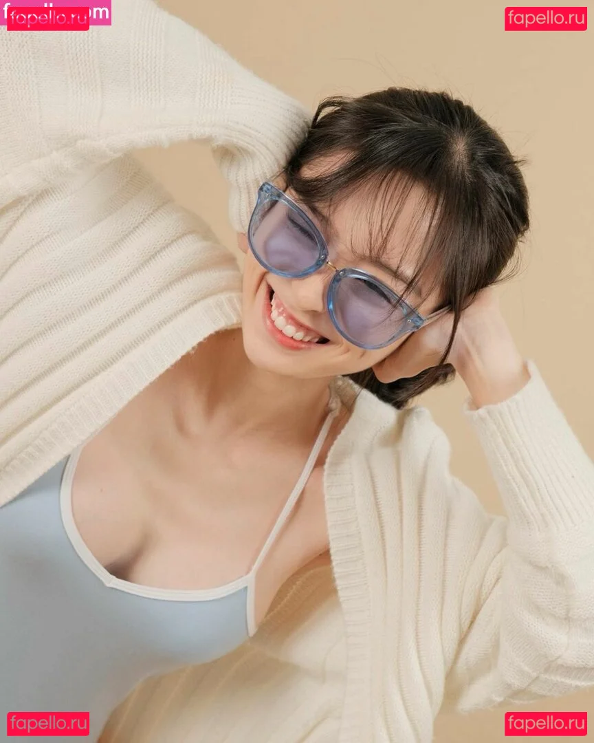 Nayoung Kim Onlyfans Photo Gallery 