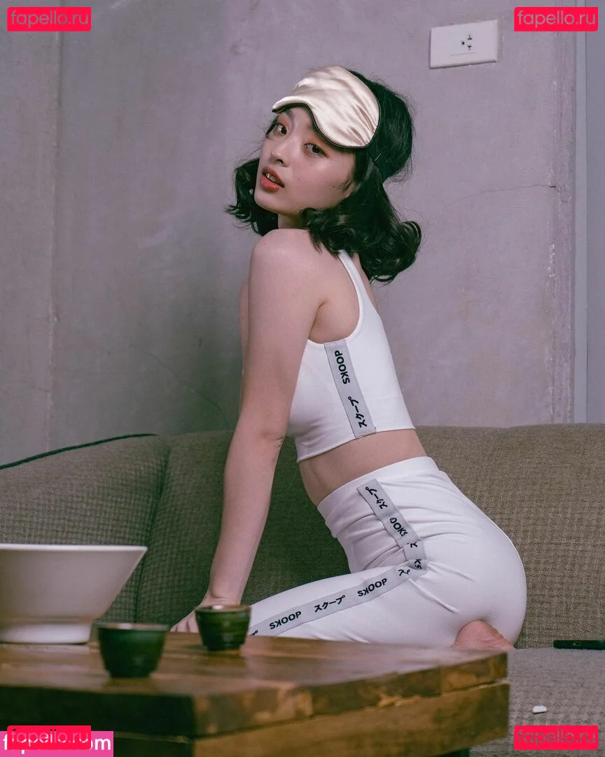 Nayoung Kim Onlyfans Photo Gallery 