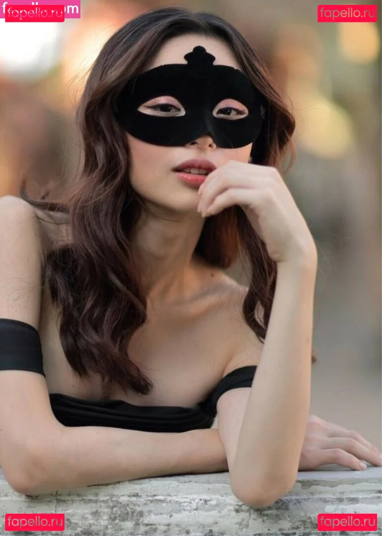 Nayoung Kim Onlyfans Photo Gallery 