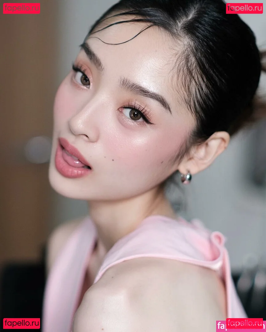 Nayoung Kim Onlyfans Photo Gallery 