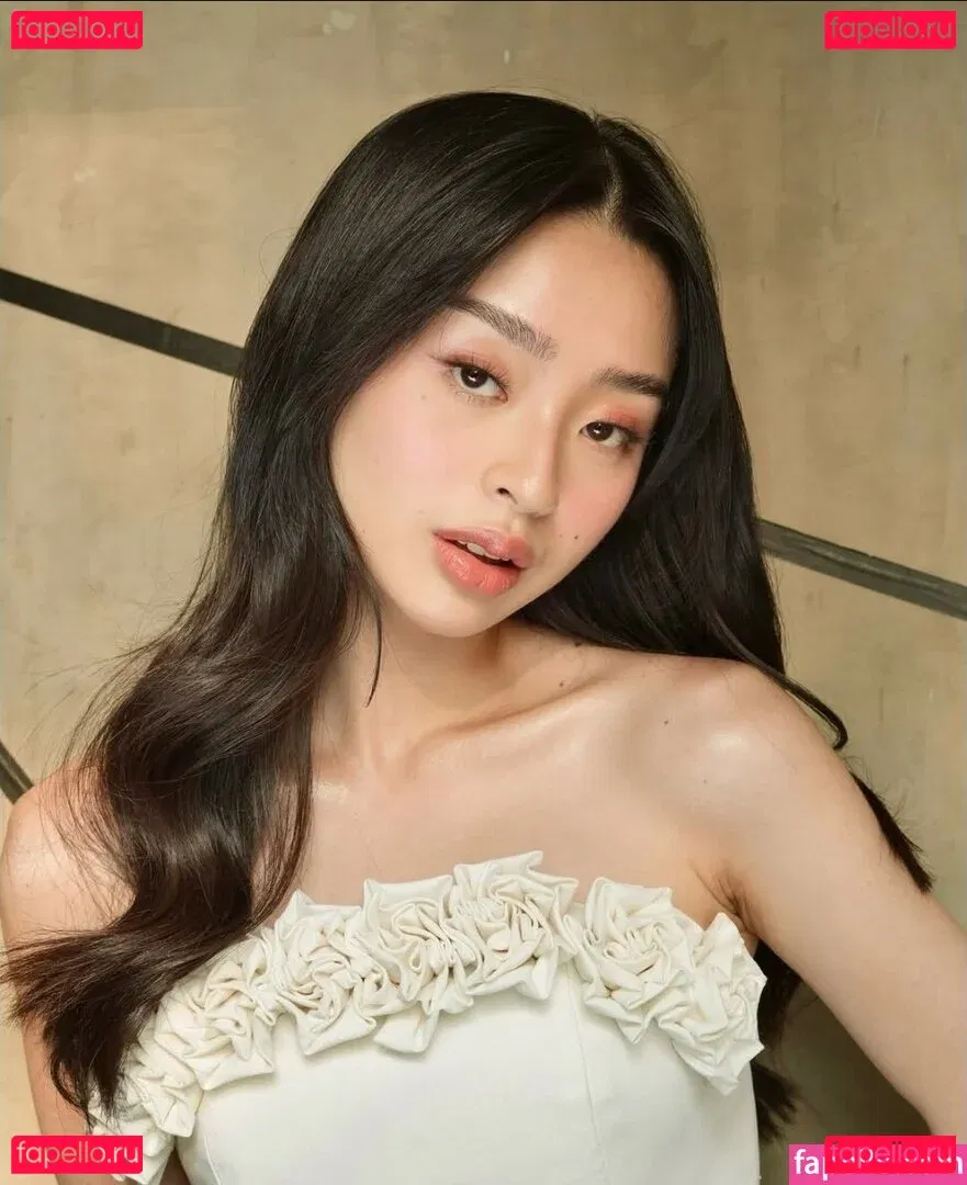 Nayoung Kim Onlyfans Photo Gallery 