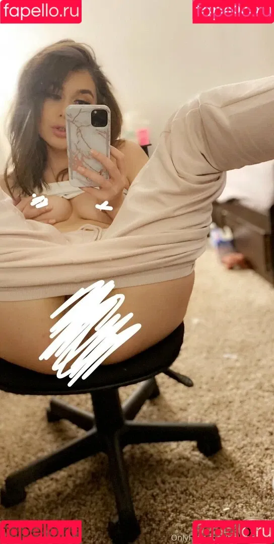 bellabfreetv Onlyfans Photo Gallery 
