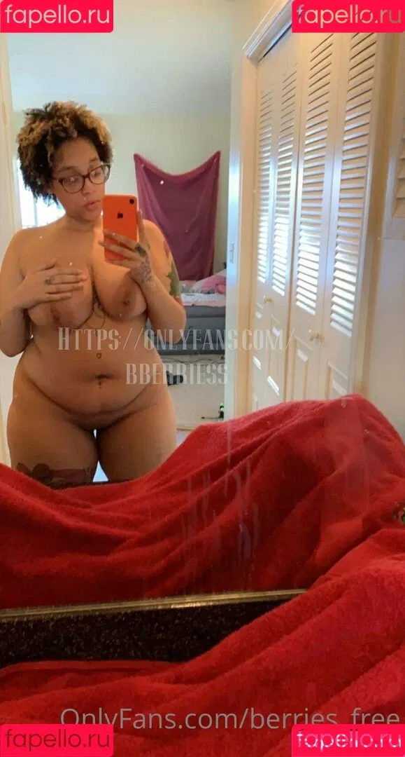 berries_free Onlyfans Photo Gallery 