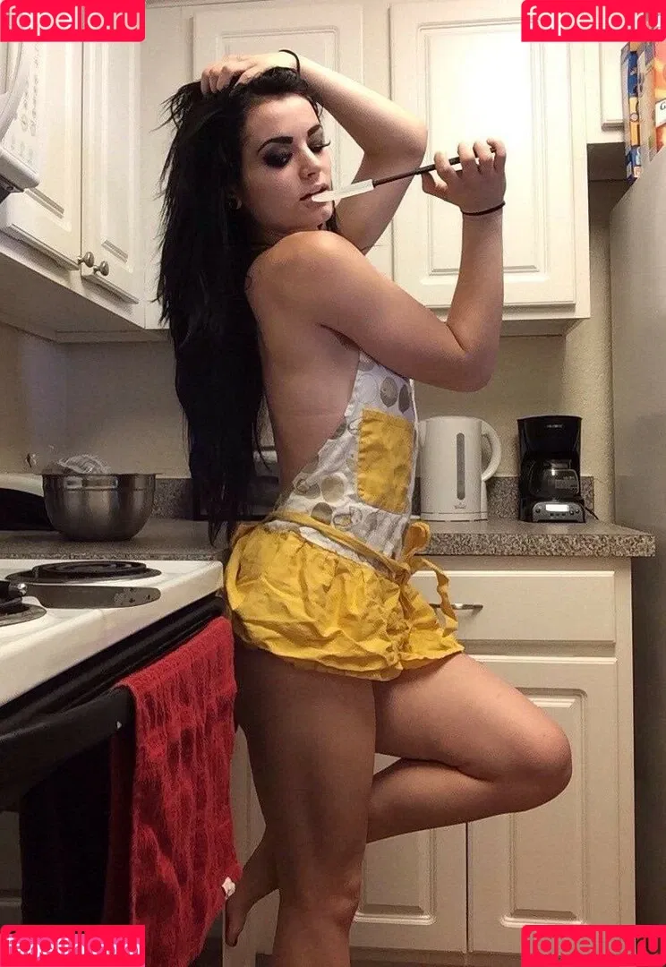 Saraya Onlyfans Photo Gallery 