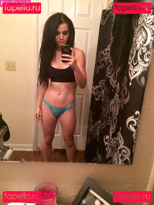 Saraya Onlyfans Photo Gallery 