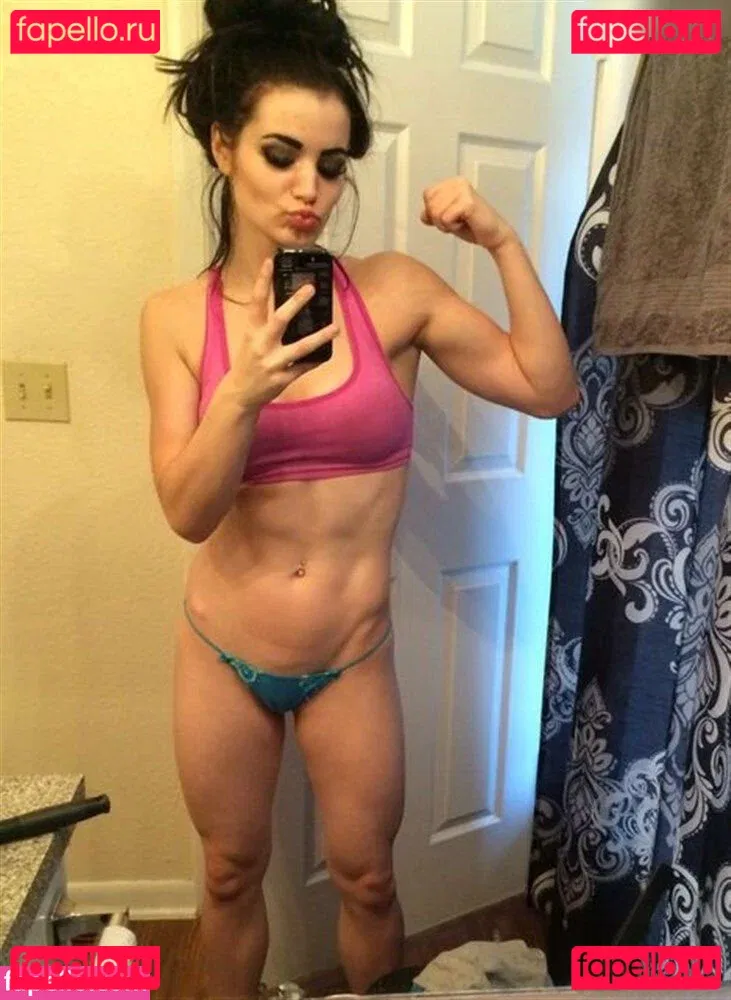 Saraya Onlyfans Photo Gallery 