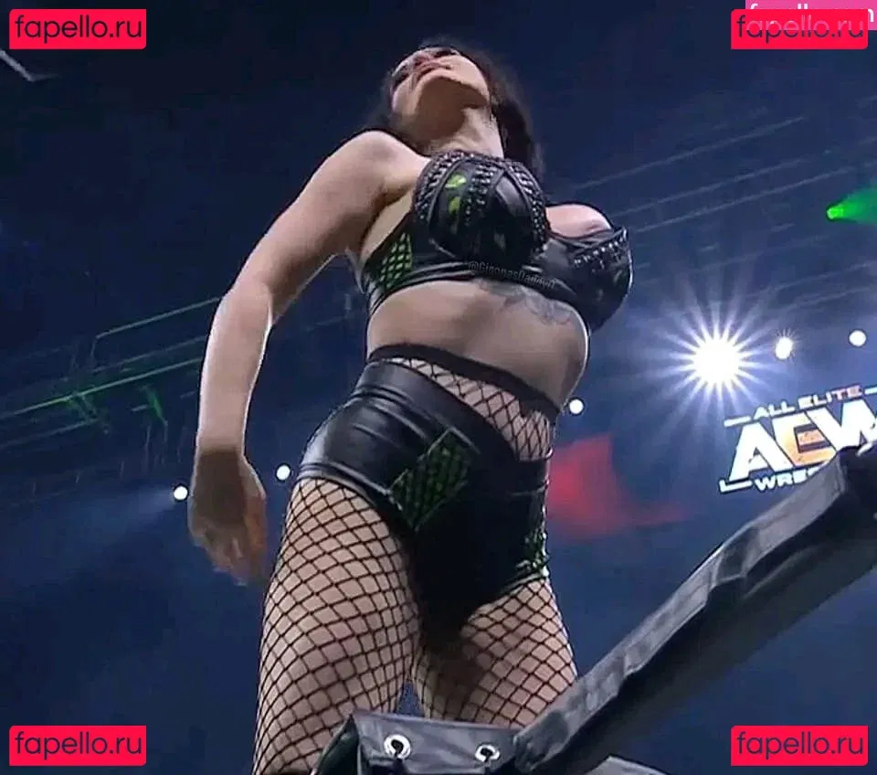 Saraya Onlyfans Photo Gallery 