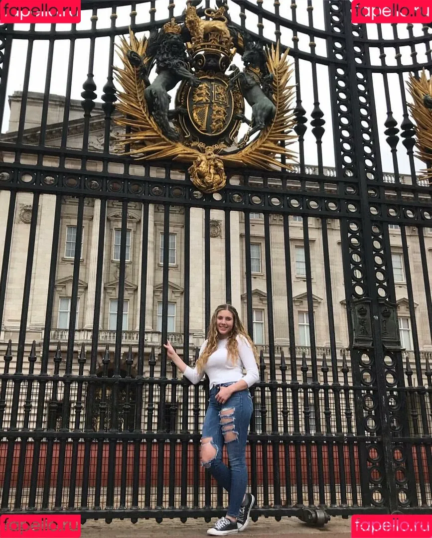 Therese Ferral Onlyfans Photo Gallery 