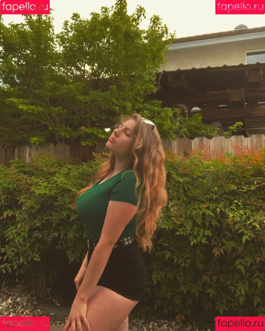Therese Ferral Onlyfans Photo Gallery 