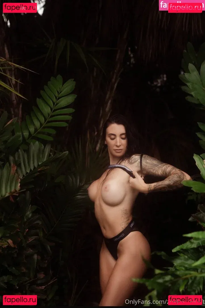 Zoe Rodriguez Onlyfans Photo Gallery 