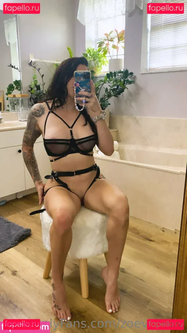 Zoe Rodriguez Onlyfans Photo Gallery 