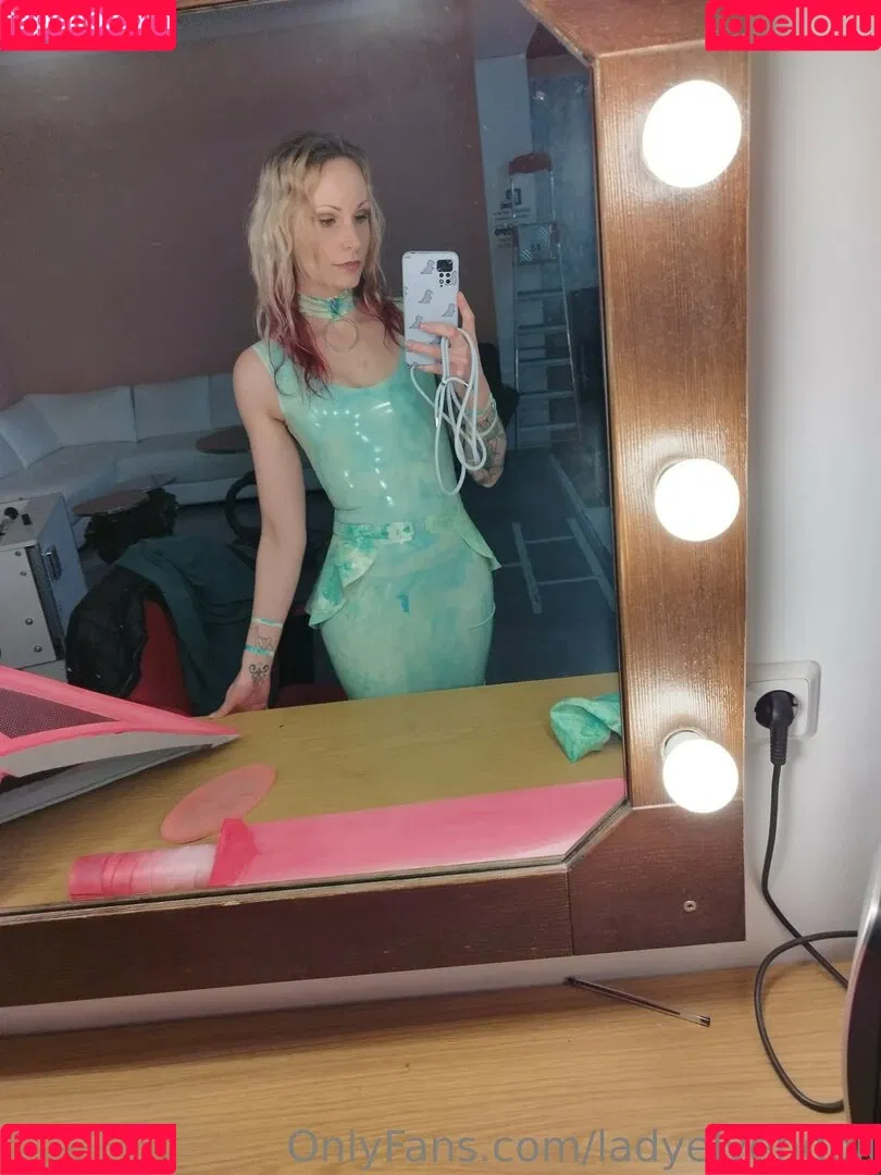 ladyelvendoll Onlyfans Photo Gallery 