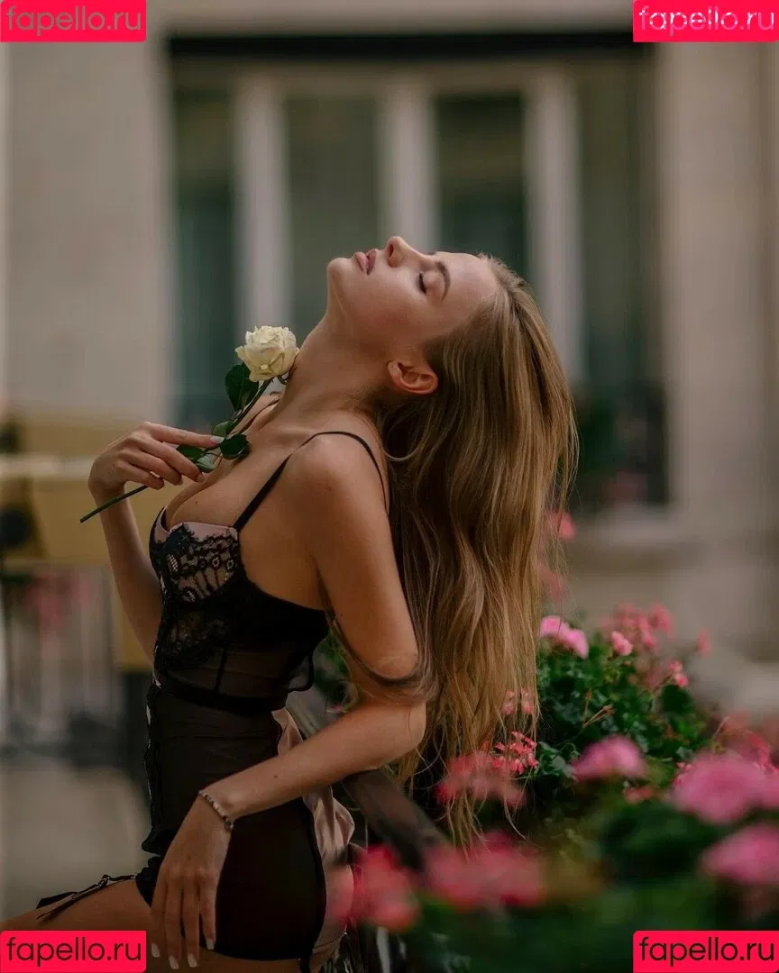 Victoria Tisshko Onlyfans Photo Gallery 