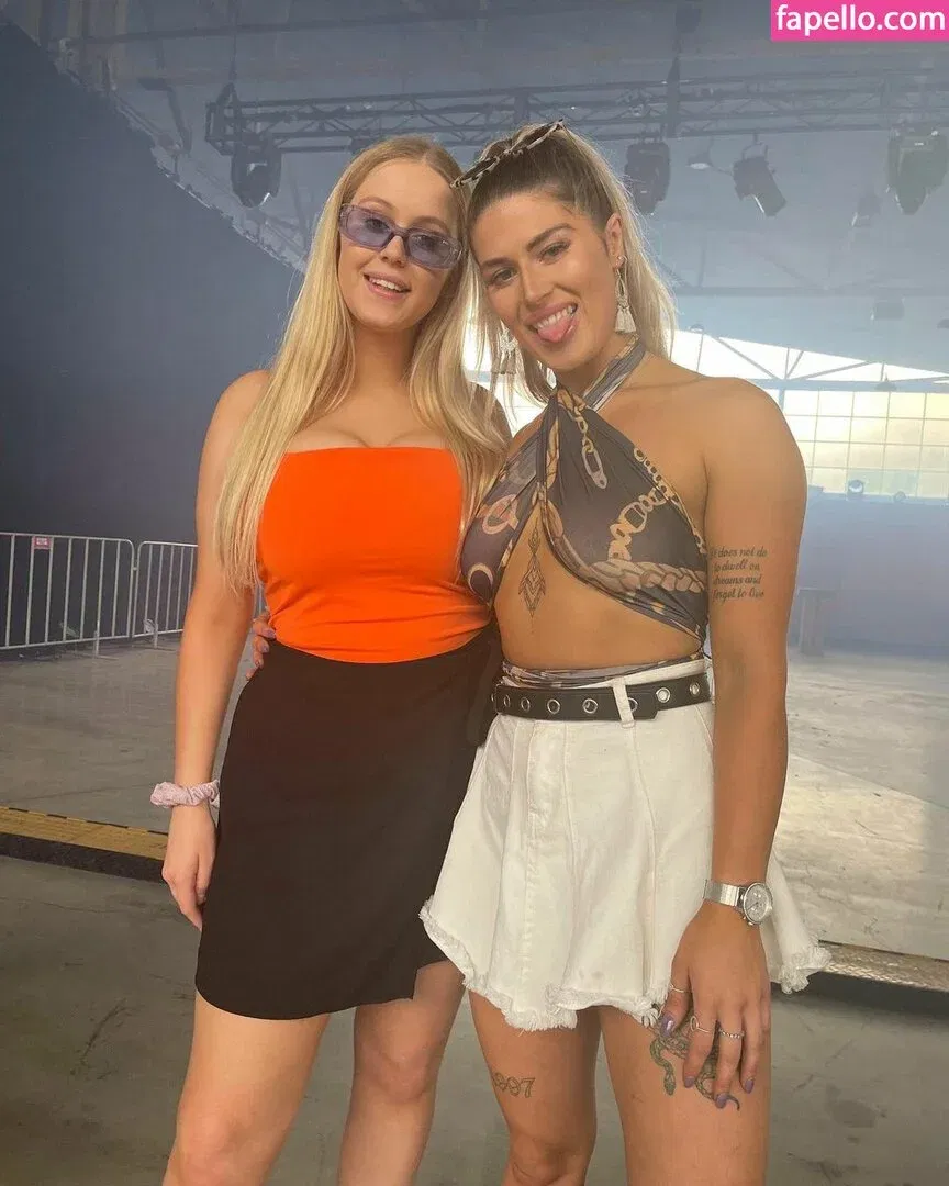 scorpio.milk Onlyfans Photo Gallery 