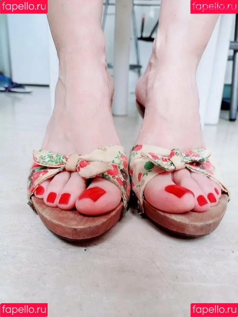 Feetvampire Onlyfans Photo Gallery 
