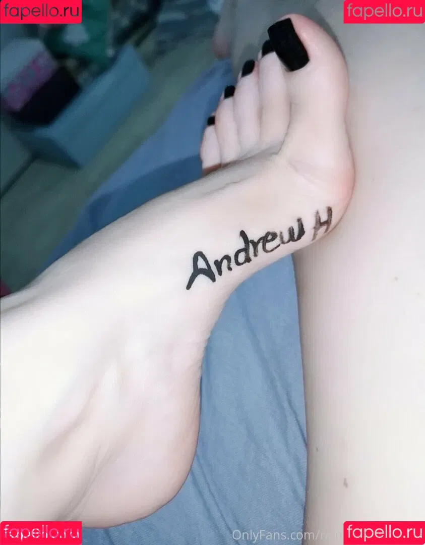 Feetvampire Onlyfans Photo Gallery 