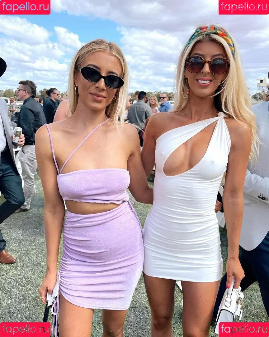 Sarah Jongeling Onlyfans Photo Gallery 