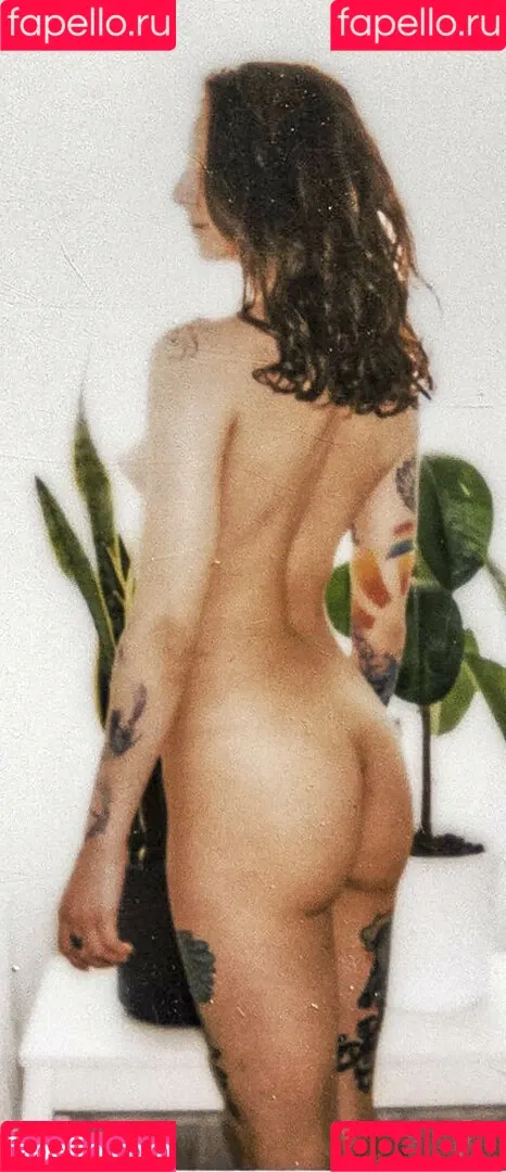 Zeynep Renda Onlyfans Photo Gallery 