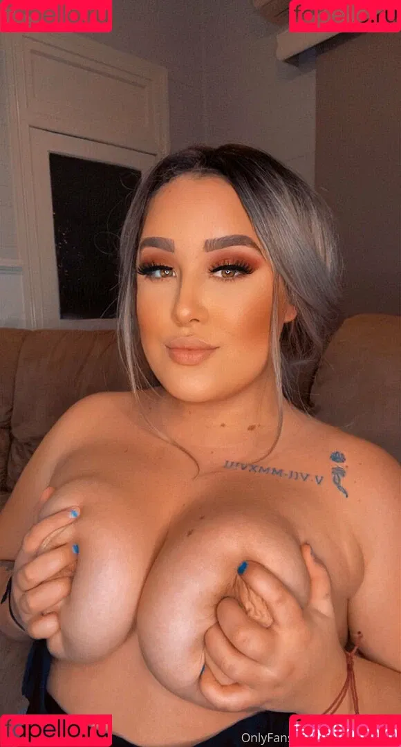 mollygrey_previews Onlyfans Photo Gallery 