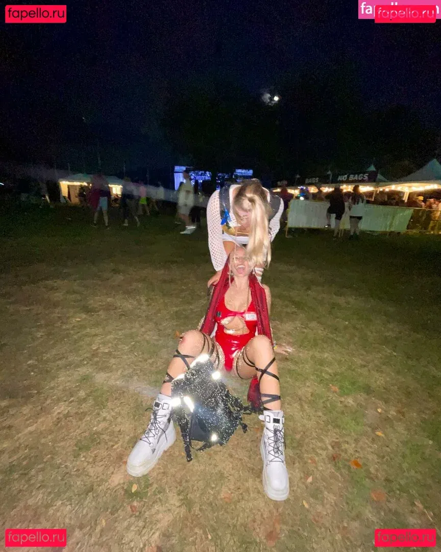 Hanna Onlyfans Photo Gallery 