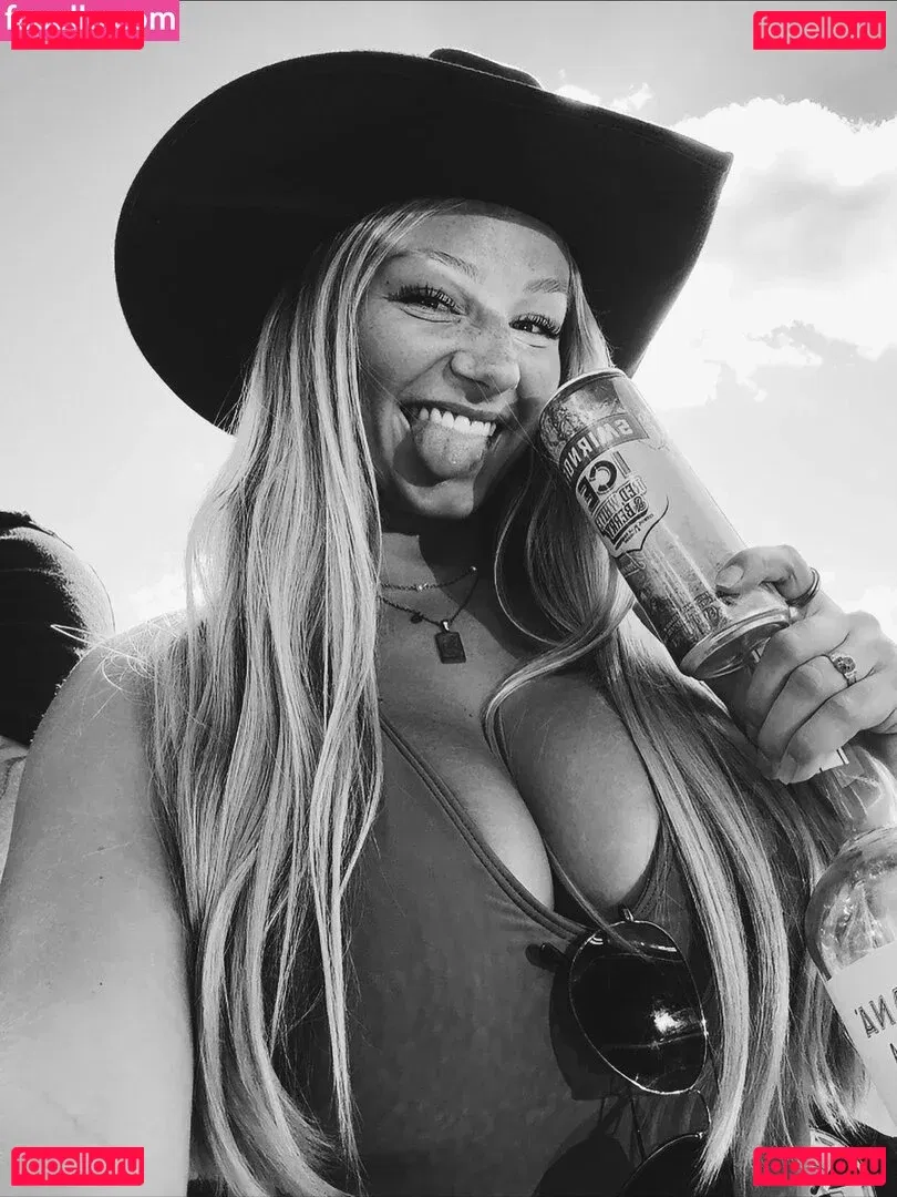 Hanna Onlyfans Photo Gallery 