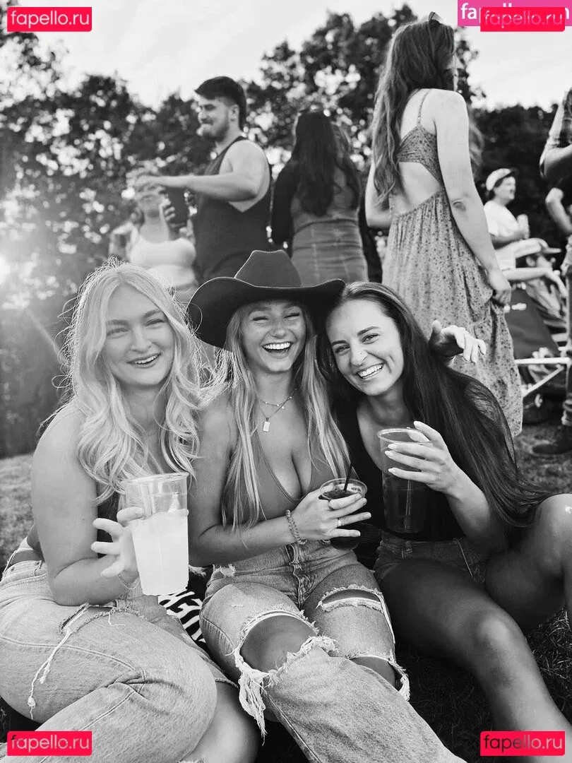 Hanna Onlyfans Photo Gallery 