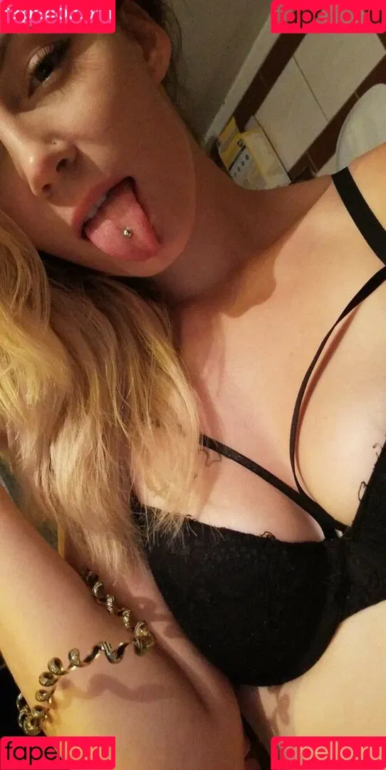 Sandra Gowska Onlyfans Photo Gallery 