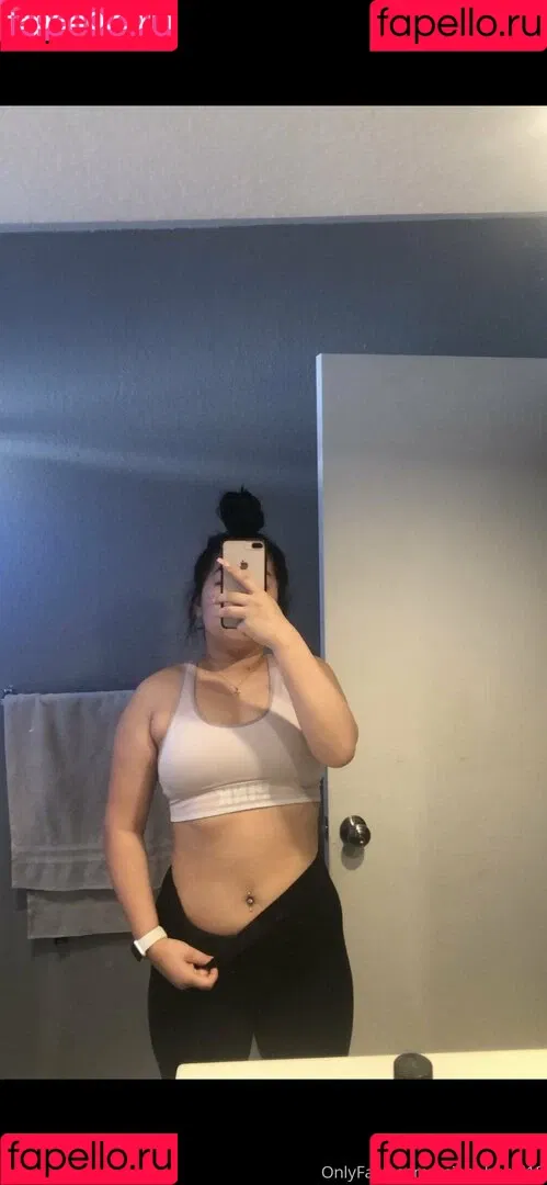 asianbbygirl18 Onlyfans Photo Gallery 