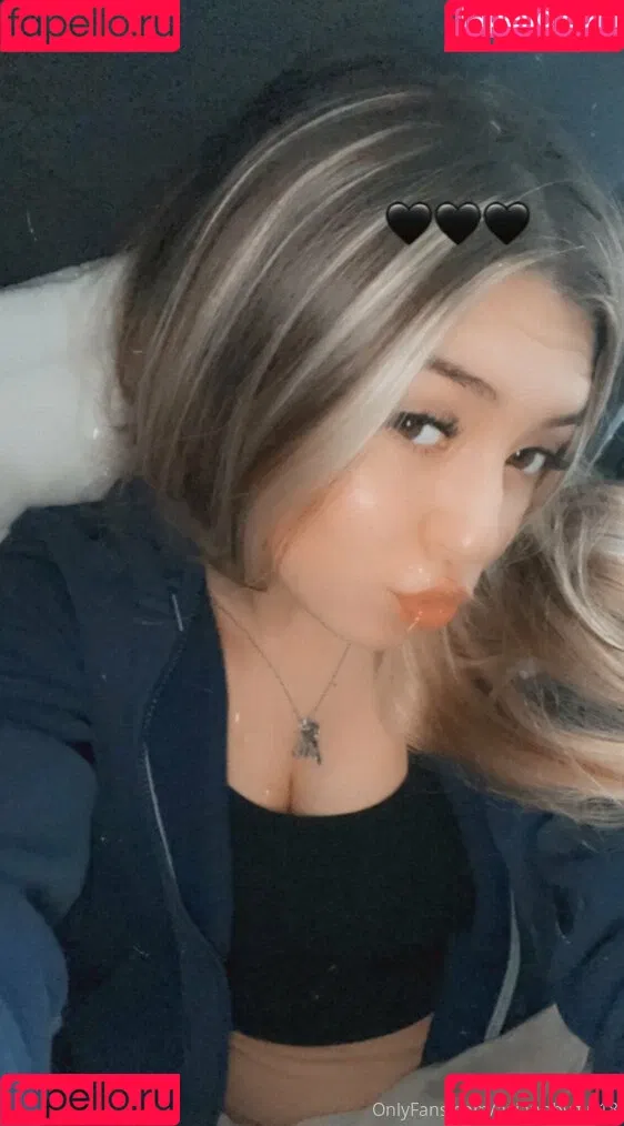asianbbygirl18 Onlyfans Photo Gallery 