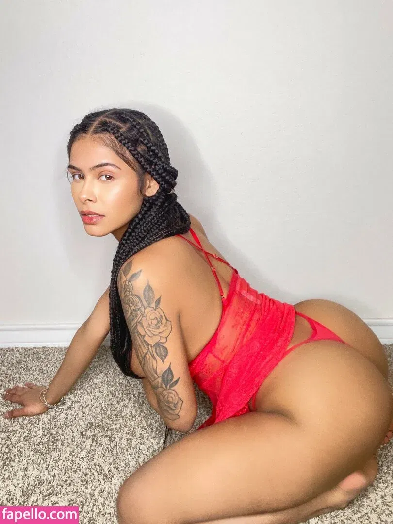 Elsababy Onlyfans Photo Gallery 